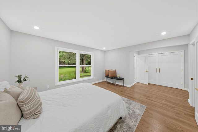1406 OLDMANS CREEK RD, Swedesboro, NJ 08085