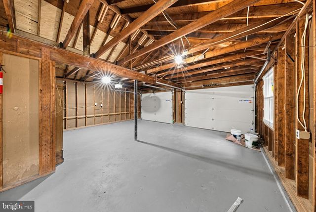 1406 OLDMANS CREEK RD, Swedesboro, NJ 08085
