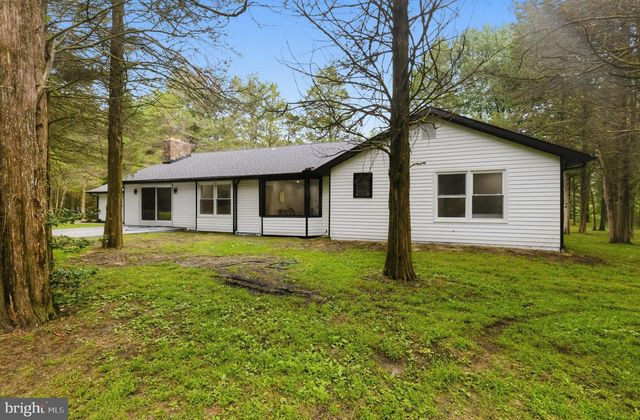 1406 OLDMANS CREEK RD, Swedesboro, NJ 08085