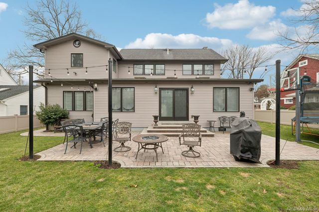 23 Ogden Avenue, East Williston, NY 11596