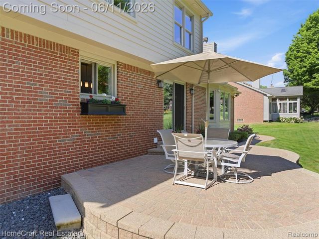 39466 Northwind Court, Northville, MI 48167