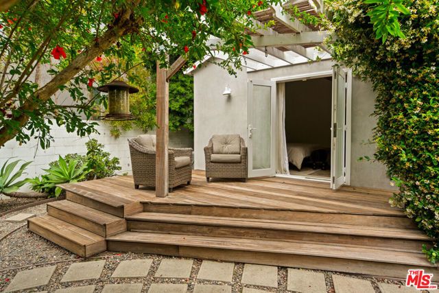 11946 Lucile Street, Culver City, CA 90230