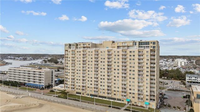 303 Atlantic Ave Apt 1402, Virginia Beach, VA 23451