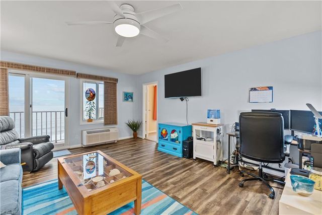 303 Atlantic Ave Apt 1402, Virginia Beach, VA 23451