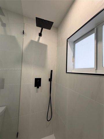 1235 Normandy Drive 7, Miami Beach, FL 33141