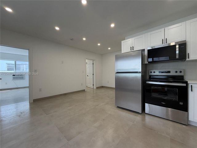 1235 Normandy Drive 7, Miami Beach, FL 33141