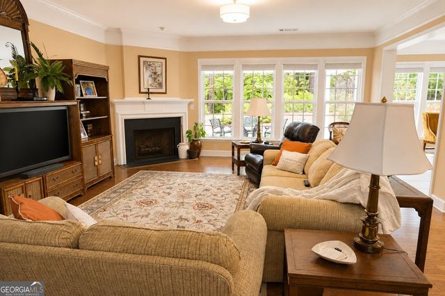 1211 Water Front Road, Greensboro, GA 30642