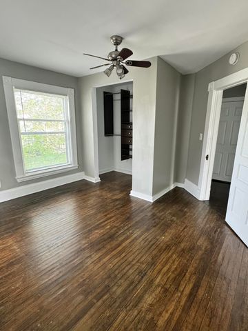 262 Hollister Avenue SE, Grand Rapids, MI 49506