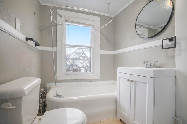 262 Hollister Avenue SE, Grand Rapids, MI 49506