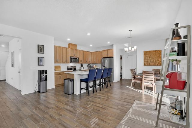 1985 BURGUNDY DRIVE, Minneola, FL 34715