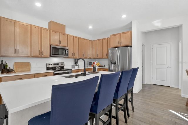 1985 BURGUNDY DRIVE, Minneola, FL 34715