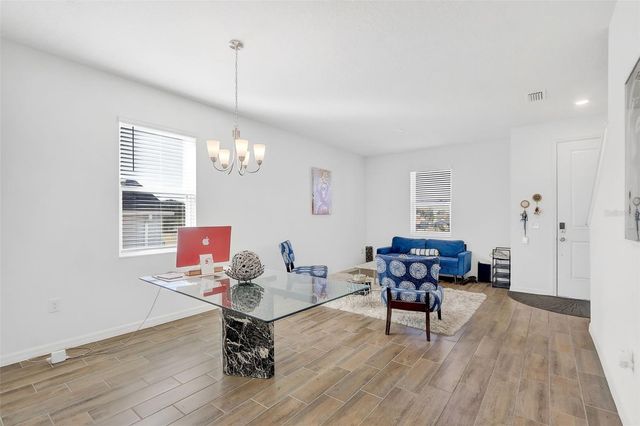 1985 BURGUNDY DRIVE, Minneola, FL 34715