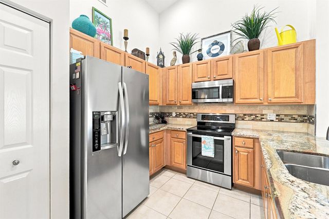 368 W Coral Trace Circle, Delray Beach, FL 33445