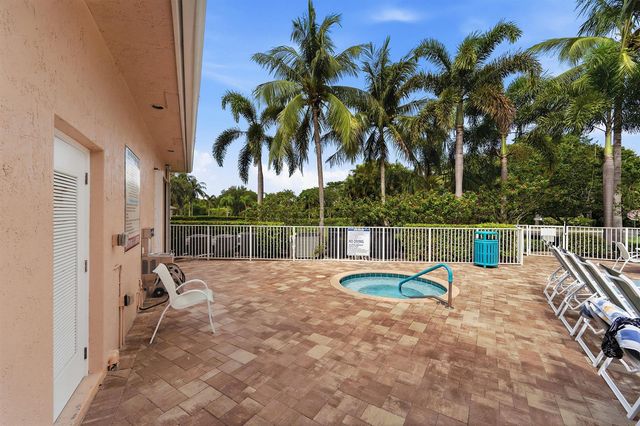 368 W Coral Trace Circle, Delray Beach, FL 33445