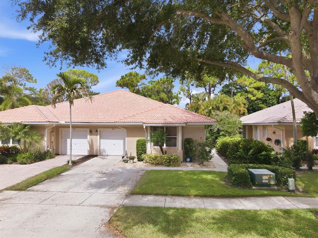 368 W Coral Trace Circle, Delray Beach, FL 33445
