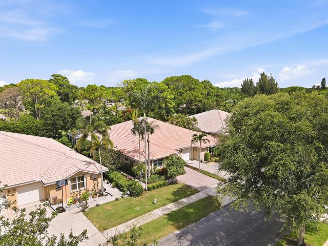 368 W Coral Trace Circle, Delray Beach, FL 33445