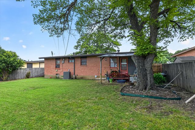 2251 Myrtlewood Drive, Dallas, TX 75232
