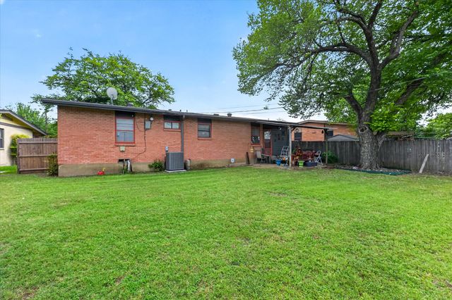 2251 Myrtlewood Drive, Dallas, TX 75232