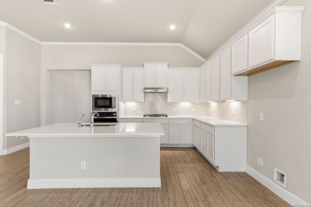 5003 Bonniecrest, San Antonio, TX 78263