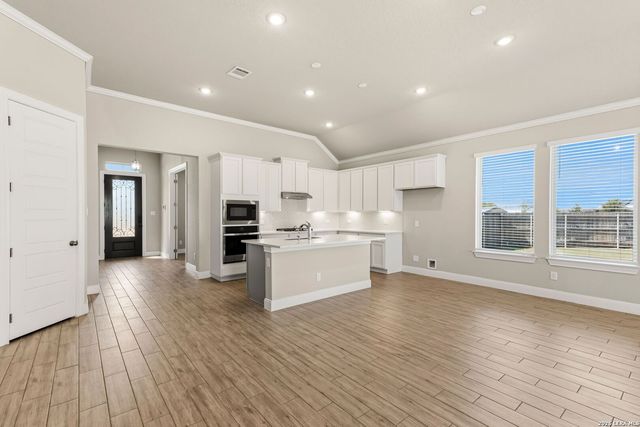 5003 Bonniecrest, San Antonio, TX 78263