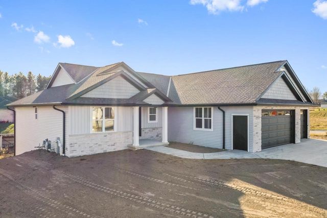 4013 ANTWERP AVENUE, Green Bay, WI 54313