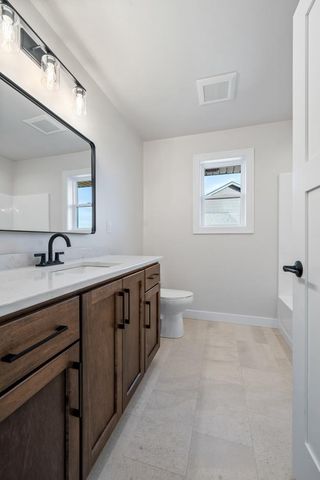 4013 ANTWERP AVENUE, Green Bay, WI 54313