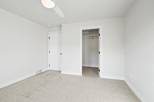 4013 ANTWERP AVENUE, Green Bay, WI 54313