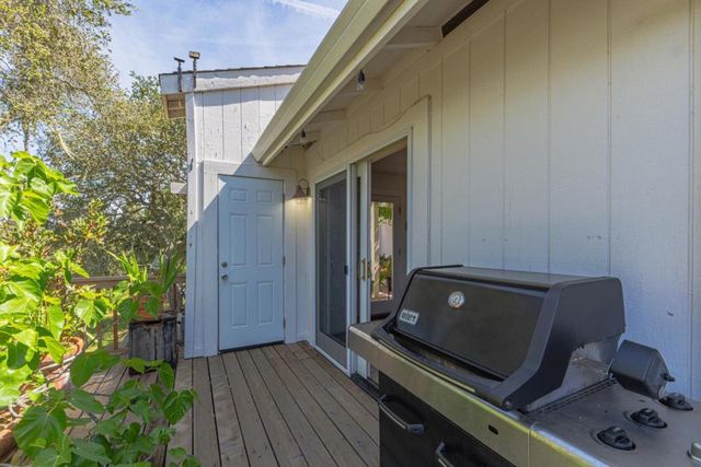 27465 Vista Del Toro Place, Salinas, CA 93908