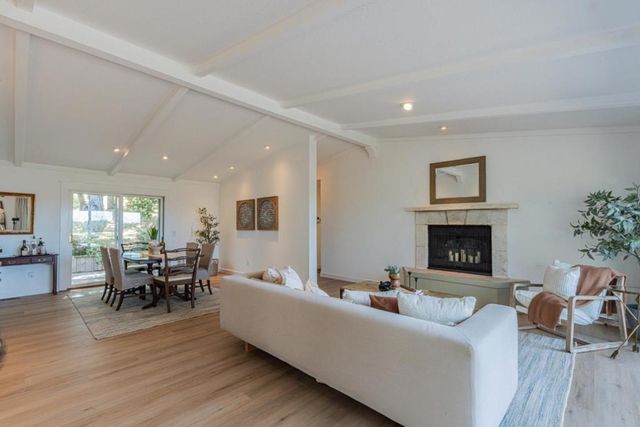 27465 Vista Del Toro Place, Salinas, CA 93908