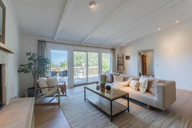 27465 Vista Del Toro Place, Salinas, CA 93908