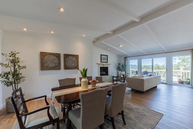 27465 Vista Del Toro Place, Salinas, CA 93908