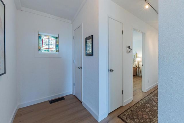 27465 Vista Del Toro Place, Salinas, CA 93908