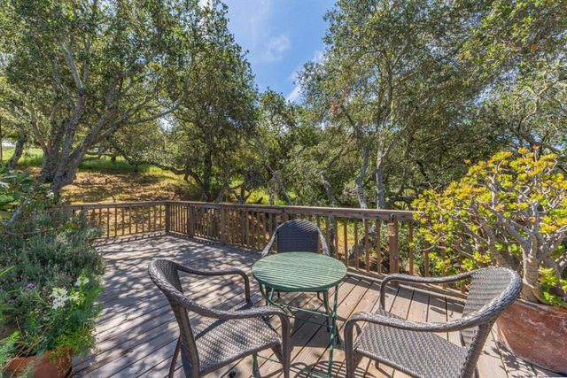 27465 Vista Del Toro Place, Salinas, CA 93908