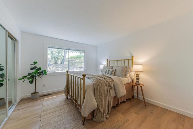 27465 Vista Del Toro Place, Salinas, CA 93908