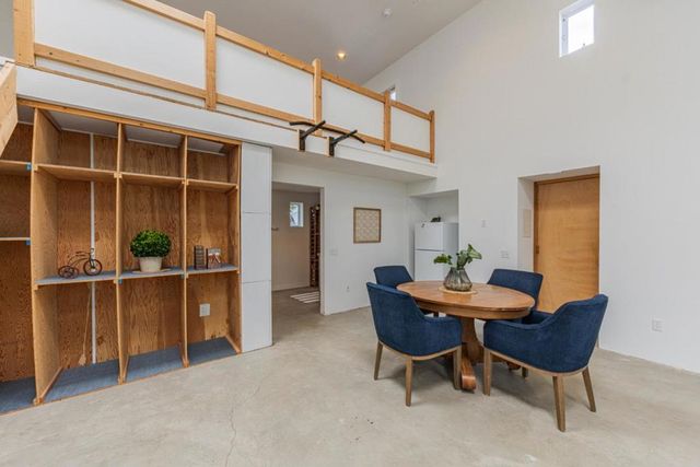 27465 Vista Del Toro Place, Salinas, CA 93908