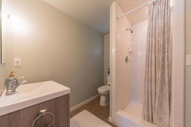 27465 Vista Del Toro Place, Salinas, CA 93908