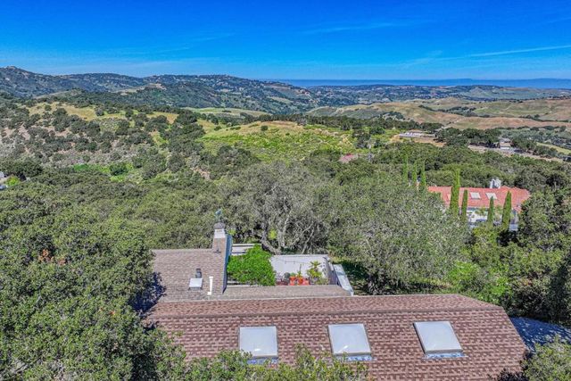 27465 Vista Del Toro Place, Salinas, CA 93908