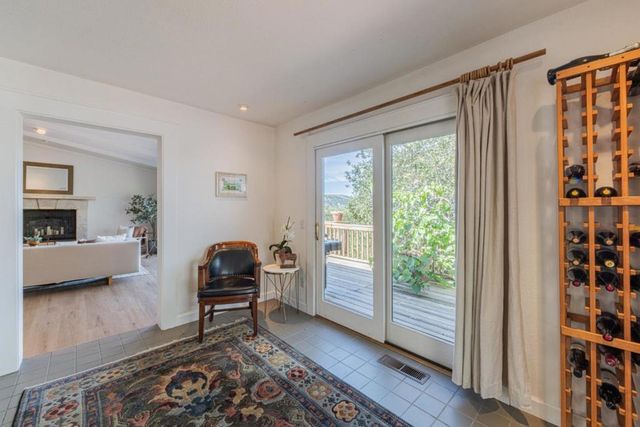 27465 Vista Del Toro Place, Salinas, CA 93908