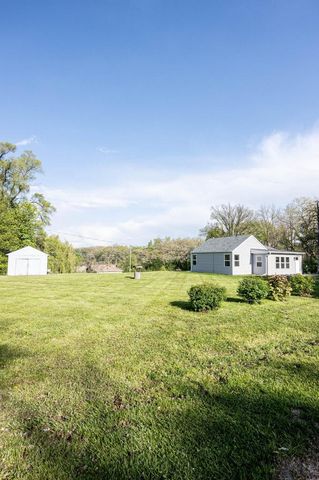 8231 Chara DRIVE, Burlington, WI 53105