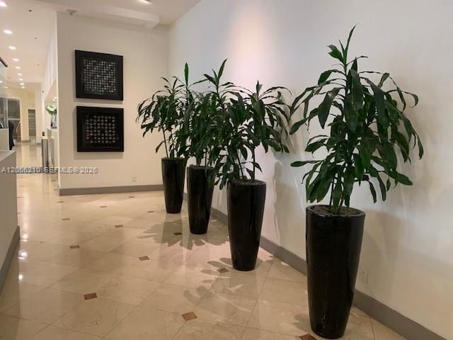 100 Lincoln Road 301, Miami Beach, FL 33139