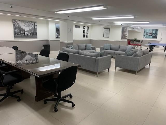 100 Lincoln Road 301, Miami Beach, FL 33139