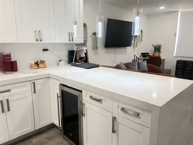 100 Lincoln Road 301, Miami Beach, FL 33139