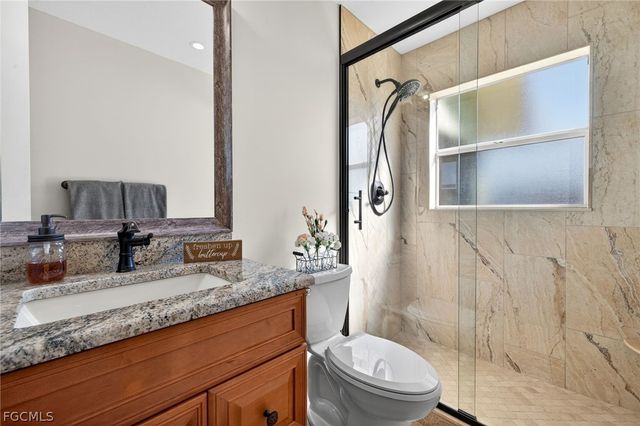 510 SW 26th TER, Cape Coral, FL 33914