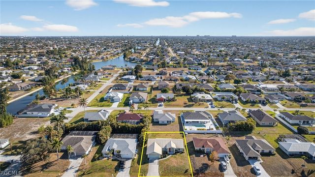 510 SW 26th TER, Cape Coral, FL 33914