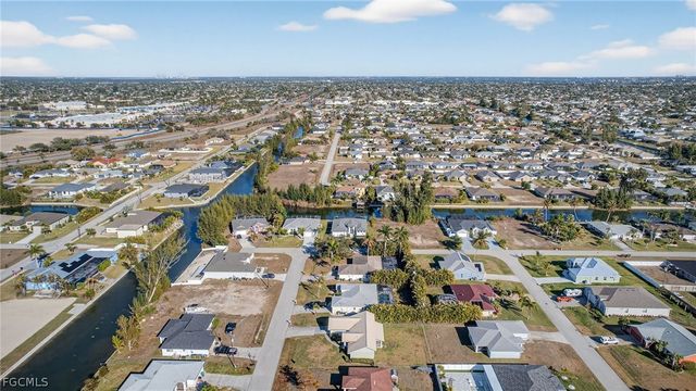 510 SW 26th TER, Cape Coral, FL 33914