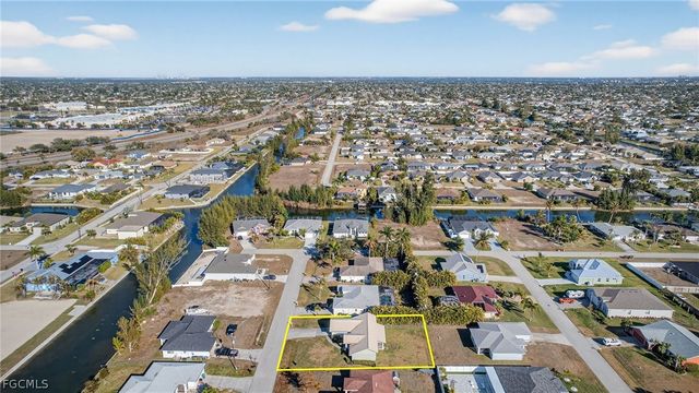 510 SW 26th TER, Cape Coral, FL 33914