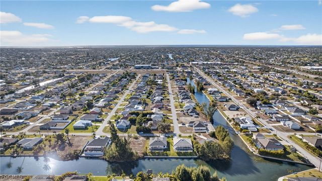 510 SW 26th TER, Cape Coral, FL 33914