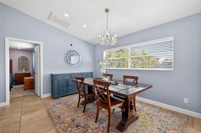 510 SW 26th TER, Cape Coral, FL 33914