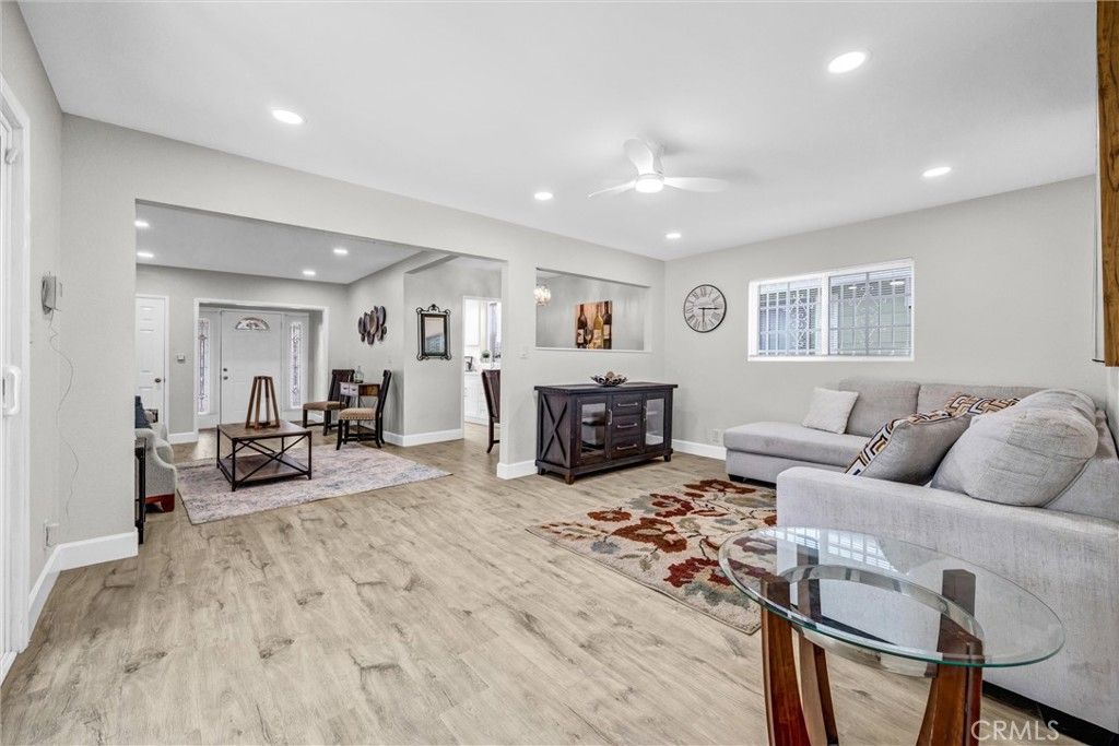 1661 E 126th, Compton, CA 90222 — exterior