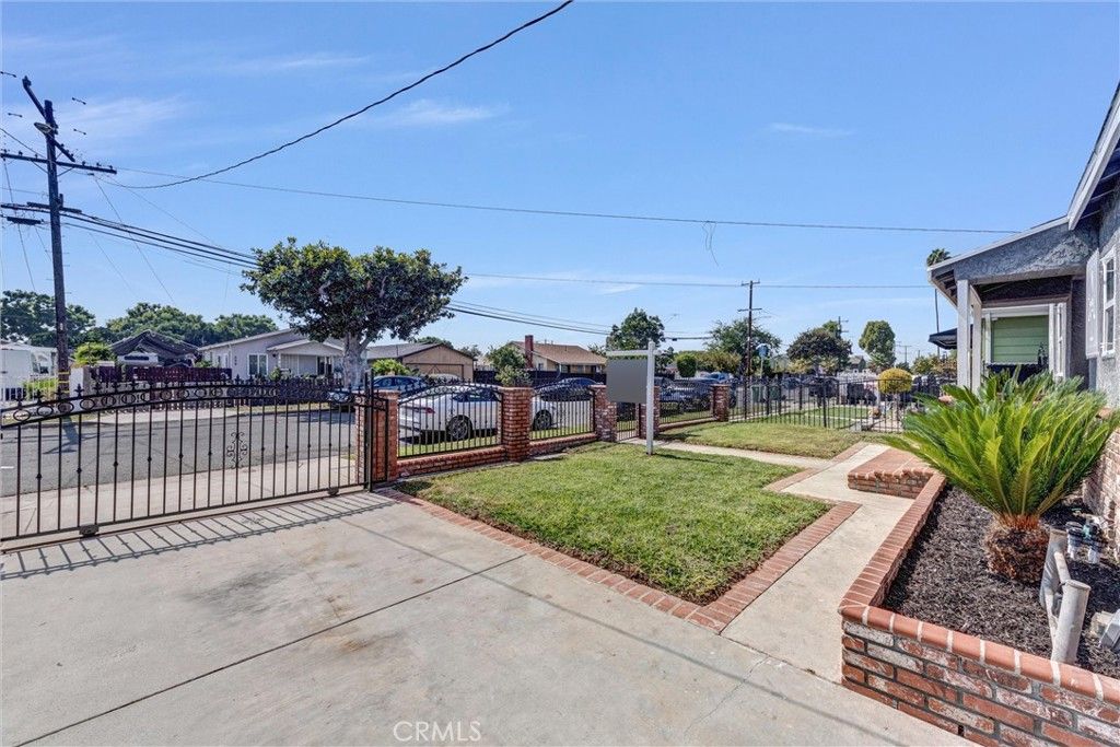 1661 E 126th, Compton, CA 90222 — photo 5